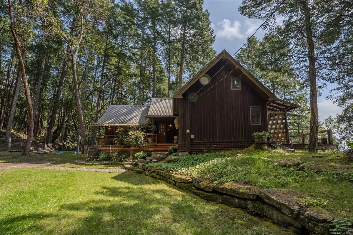 231 Halibut Hill Rd, Mudge Island BC V0R 1X6
