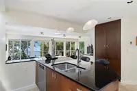 View 16
