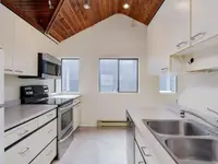 View 10
