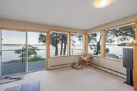 View 16