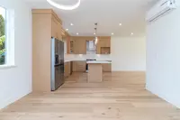 View 10