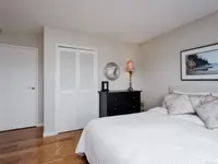View 16