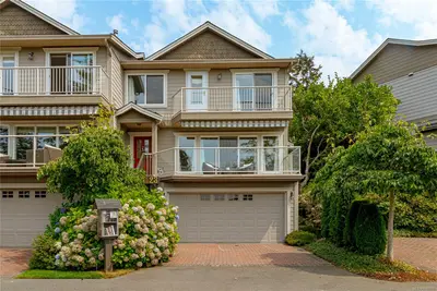 118 Aldersmith Pl #23, View Royal BC V9A 7M9