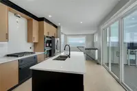 View 10