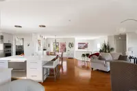 View 16