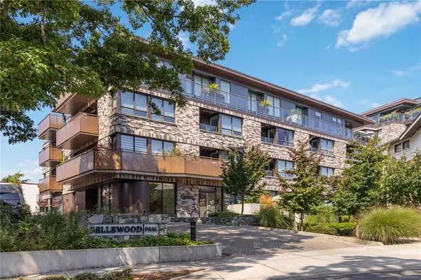 1018 Pentrelew Pl #303, Victoria BC V8V 4J6 - 1 bed, 1.0 bath in Victoria