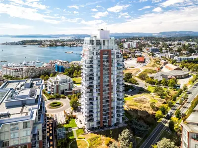 83 Saghalie Rd #1308, Victoria BC V9A 0E7