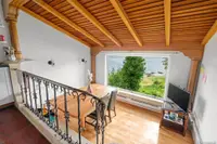 View 10