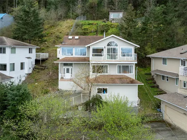 4895 Laguna Way, Nanaimo BC V9T 5C2 - 4 bed, 3 bath property for sale in Nanaimo