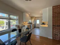 View 10