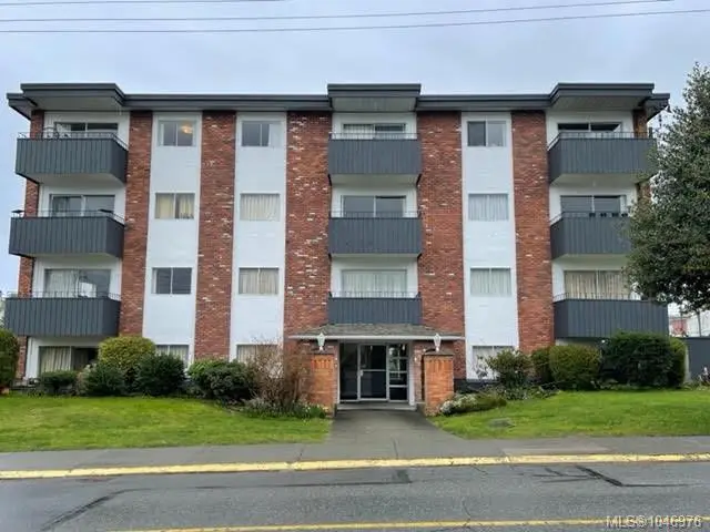 885 Old Esquimalt Rd, Esquimalt BC V9A 4W9
