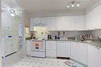 View 16