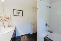 View 16