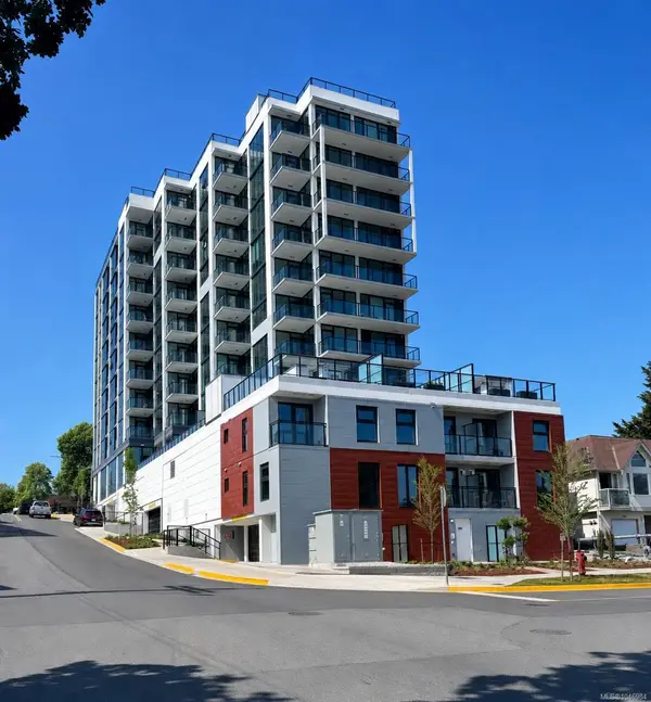 899 Esquimalt Rd #905, Esquimalt BC V9A 3M5 - 2 bed, 2.0 bath in Esquimalt