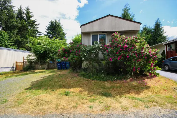 971 Douglas Ave #71, Nanaimo BC V9R 6C1 - 2 bed, 2.0 bath in Nanaimo
