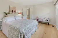 View 32