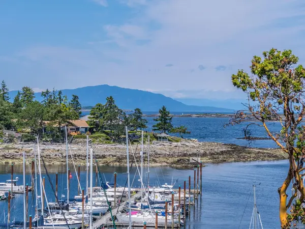 3555 Outrigger Rd #404, Nanoose Bay BC V9P 9K1 - 1 bed, 1 bath property for sale in Nanoose Bay
