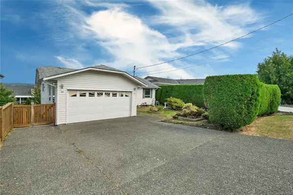 641 ALDER St S, Campbell River BC V9W 6B3 - 6 bed, 3.0 bath in Campbell River