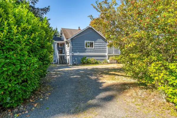 2625 Urquhart Ave, Courtenay BC V9N 6T6 - 3 bed, 1.0 bath in Courtenay