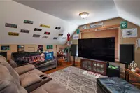 View 32