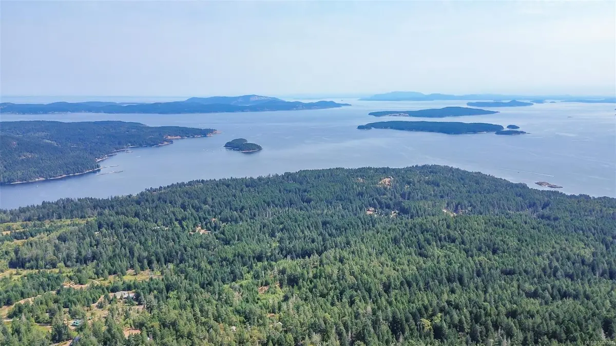 109 Skywater View, Salt Spring BC V8K 2W9