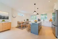 View 32