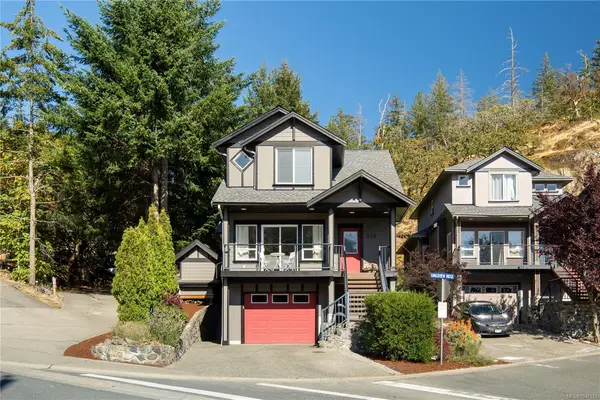 569 Kingsview Ridge, Langford BC V9B 6T7 - 4 bed, 3.0 bath in Langford