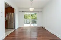 View 10