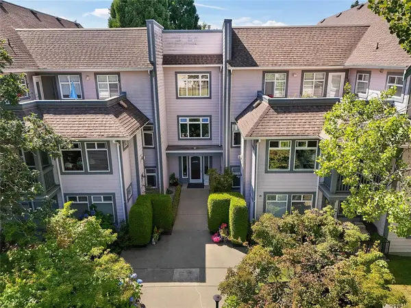 1196 sluggett Rd #107, Central Saanich BC V8X 2S9 - 2 bed, 1 bath property for sale in Central Saanich