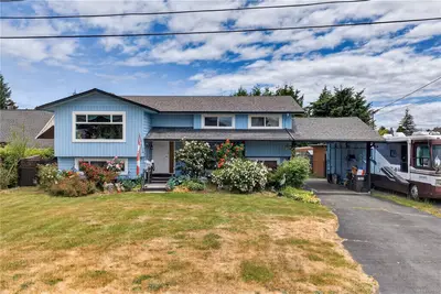 1215 Gilley Cres, Parksville BC V9P 1W4