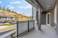 View 32
