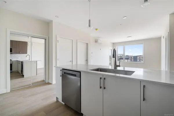 777 Station Ave #609, Langford BC V9B 7K5 - 2 bed, 2.0 bath in Langford
