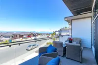 View 32