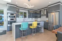 View 25