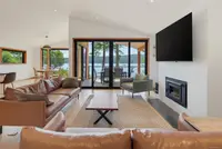 View 16