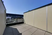 View 32