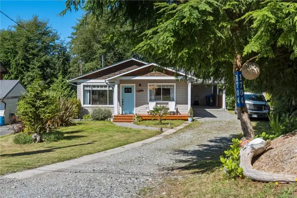 1704 Holly Cres, Ucluelet BC V0R 3A0 - 3 bed, 1 bath property for sale in Ucluelet