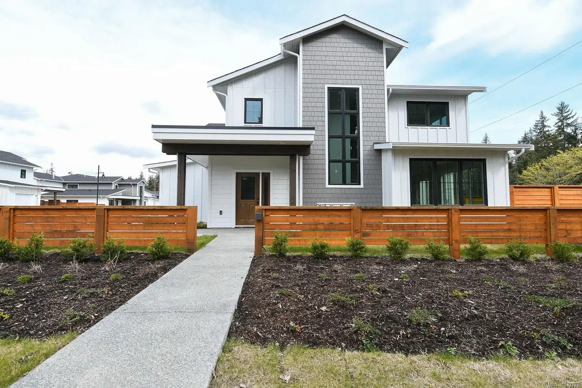 1090 Evergreen Rd #1, Campbell River BC V9W 3R9