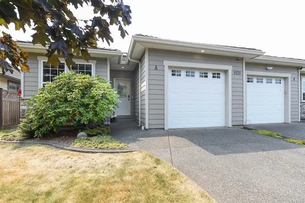 1121 Monarch Dr #A, Courtenay BC V9N 9X2 - 3 bed, 2 bath property for sale in Courtenay
