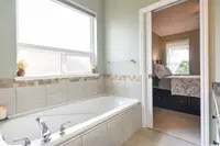 View 25