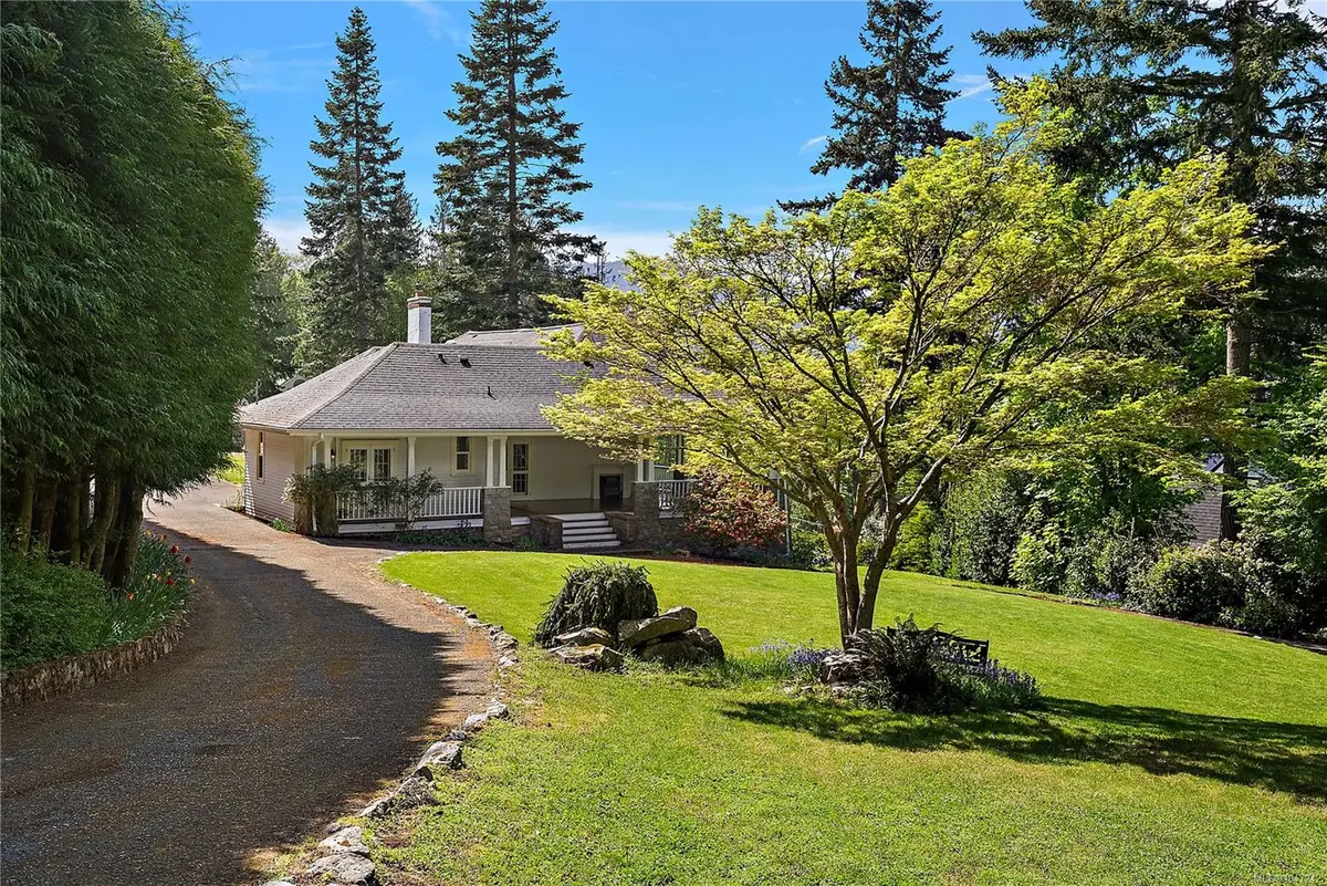 600 Seacliffe Rd, North Saanich BC V8L 5W1
