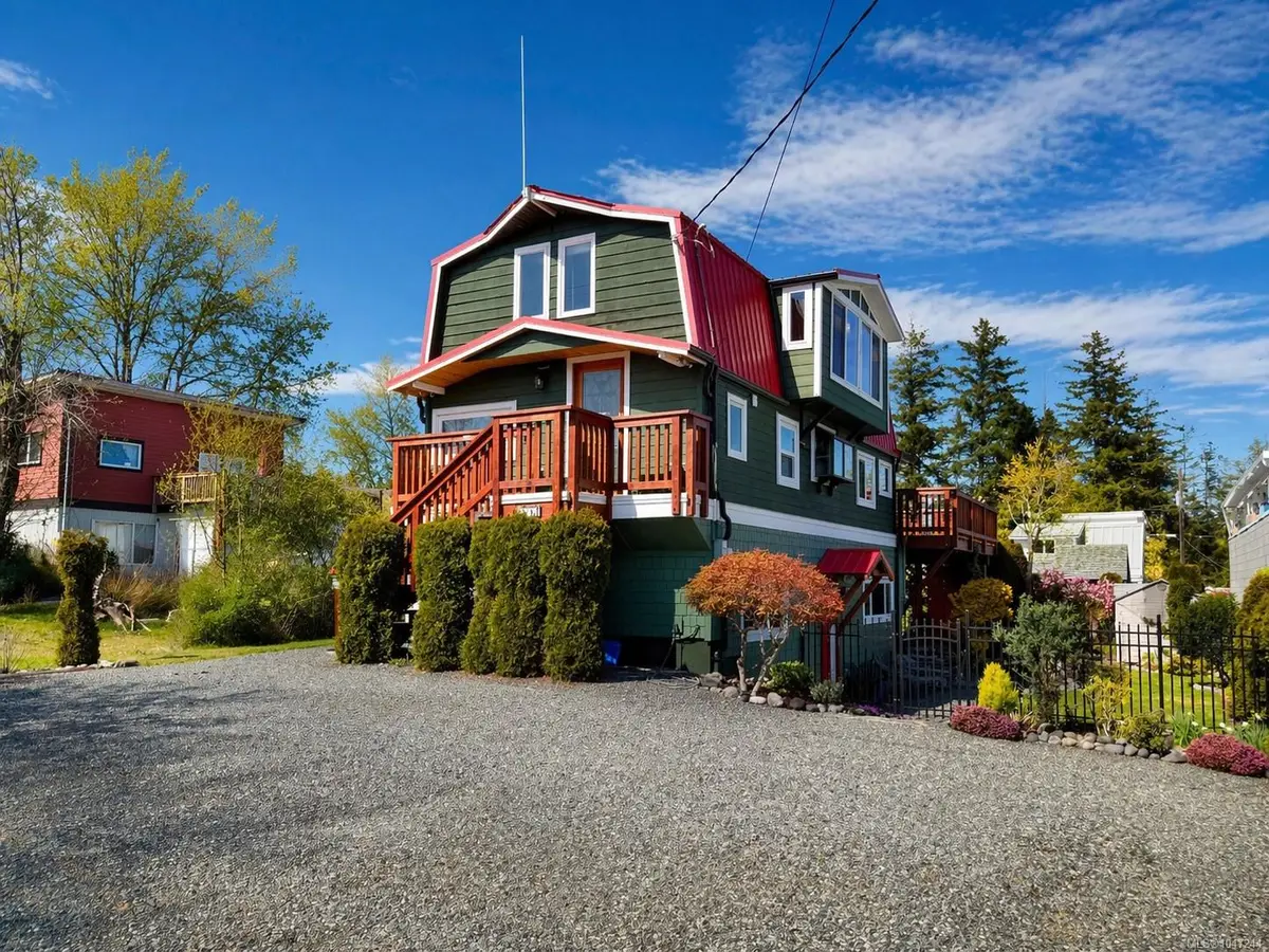 1547 Joan Ave, Crofton BC V0R 1R0