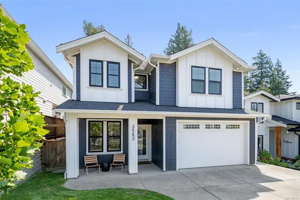 3583 Delblush Lane, Langford BC V9C 0K5 - 5 bed, 4.0 bath in Langford