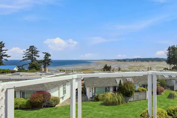 330 Dogwood St #218, Parksville BC V9P 1P7 - 2 bed, 1.0 bath in Parksville