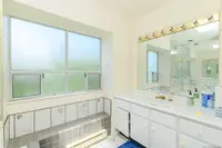 View 25