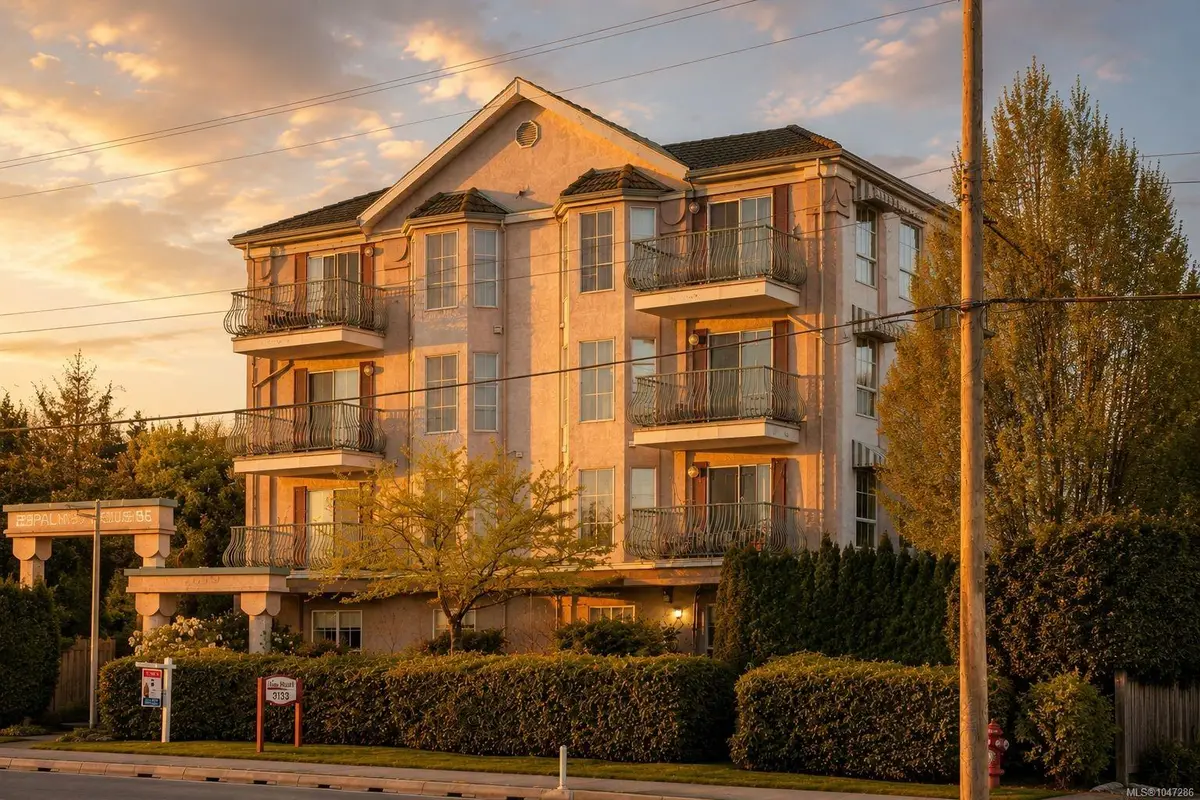 3133 Tillicum Rd #407, Saanich BC V9A 2B4