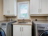 View 32