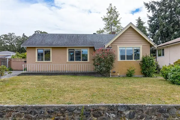1263 Garkil Rd, Saanich BC V8P 2L2 - 3 bed, 2.0 bath in Saanich
