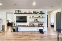 View 10