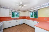 View 16